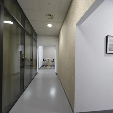 Loft 250m2 Avec Ecran Led Geant De 10m2 Aparthotel